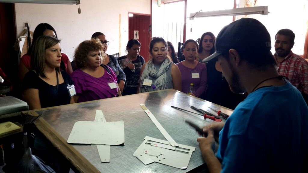 curso de marroquineria de bolsas