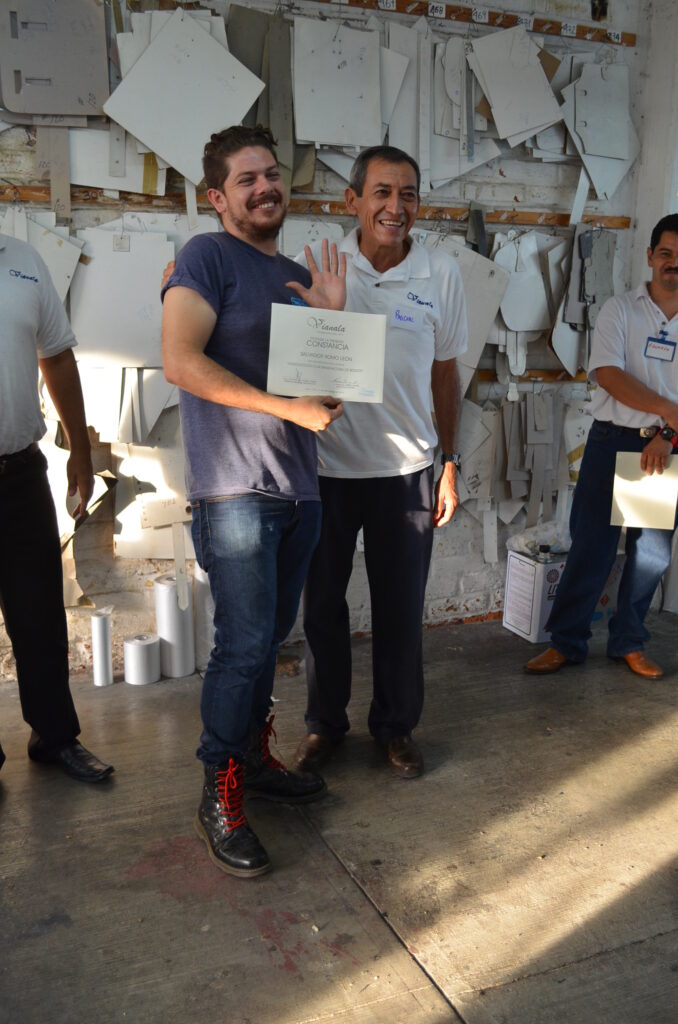 curso de marroquineria de bolsas