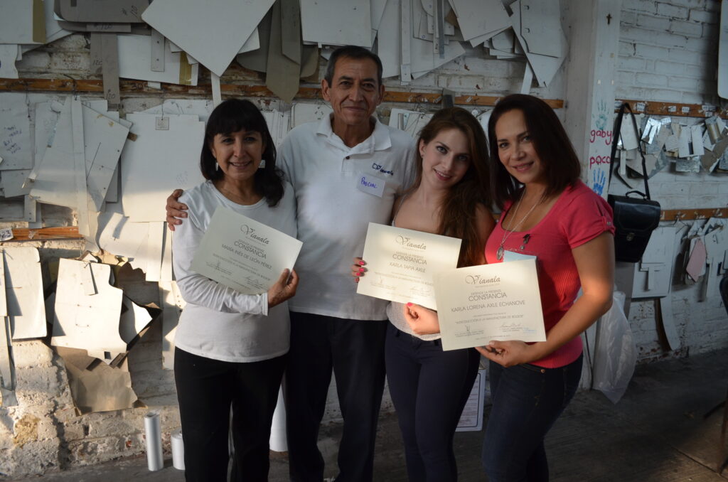 curso de marroquineria de bolsas